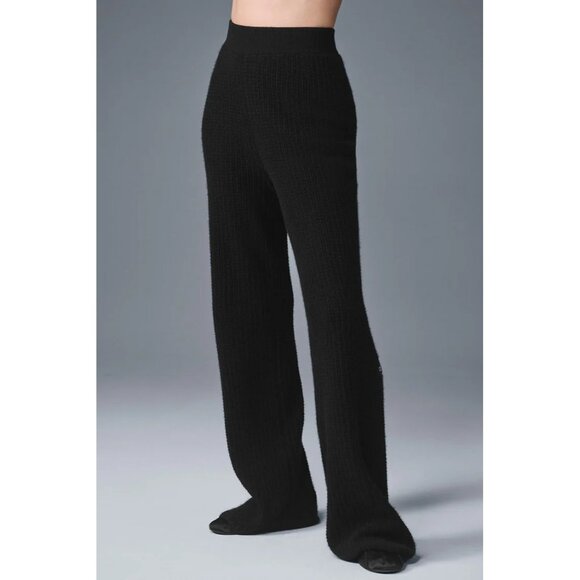 ALO Yoga Cashmere High-Waist Plush Waffle Pant in Black - Picture 2 of 5